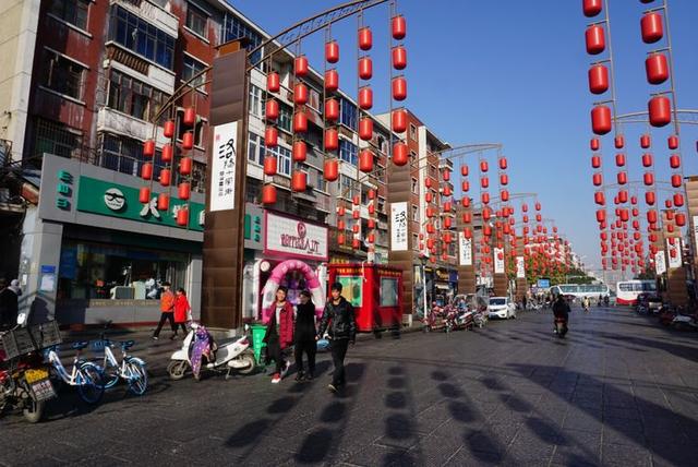 开云电竞官方网站-《康熙》今晚爆出“萧顾恋” 顾又铭自曝猛追萧淑慎(图2) 开云电竞官方网站