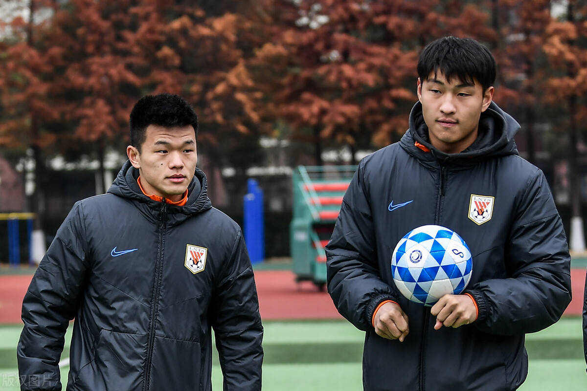 
郭田雨：我的优缺点特别显着 要找时机弥补自己的缺点_开云电竞中国(图5)