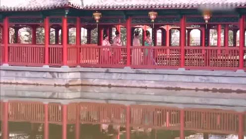 52岁钟楚红自曝没人追 喜欢熟男不要姐弟恋‘开云电竞’(图1) 开云电竞
